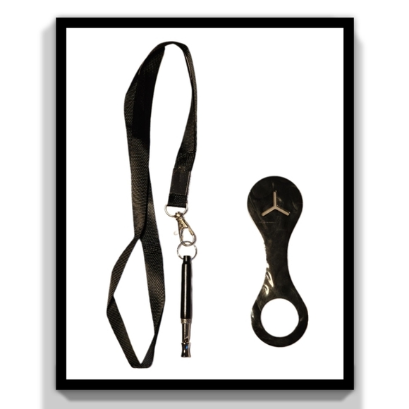 Dog Whistle and Dog Poop Bag Holder~NEW - Picture 2 of 12